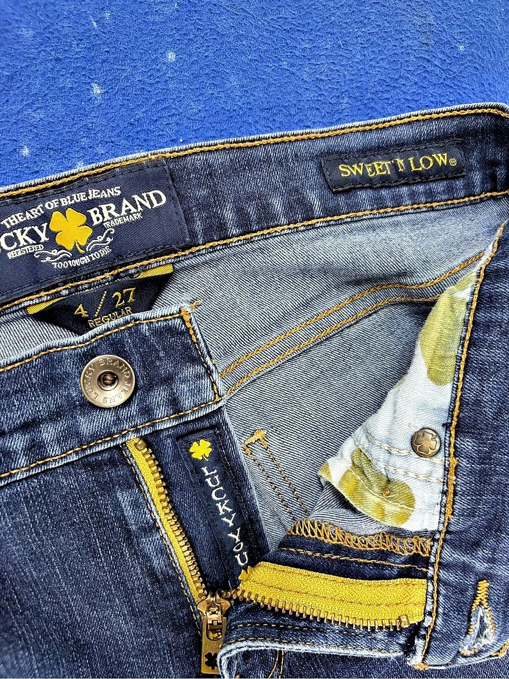 Lucky Brand Sweet N Low Boot Cut Jeans Blue Waist 27 Size 4